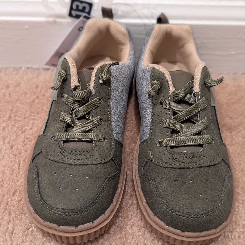 Kids OshKosh B'gosh Green and Gray Sneakers Classic Design. Size 13